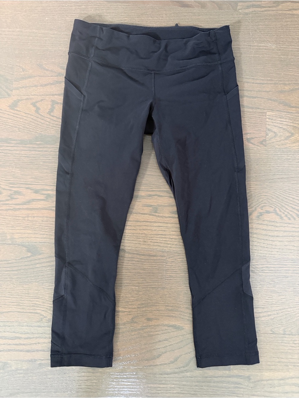 lululemon Black Cropped Leggings Size 8 Running Yoga Pockets